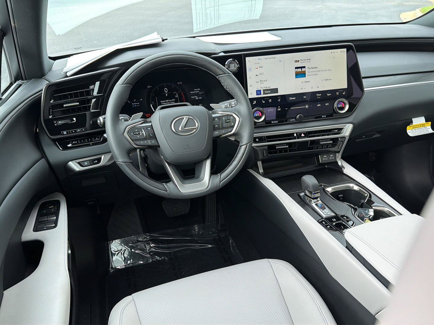 New 2026 Lexus RX 350 Premium AWD/4WD image 18