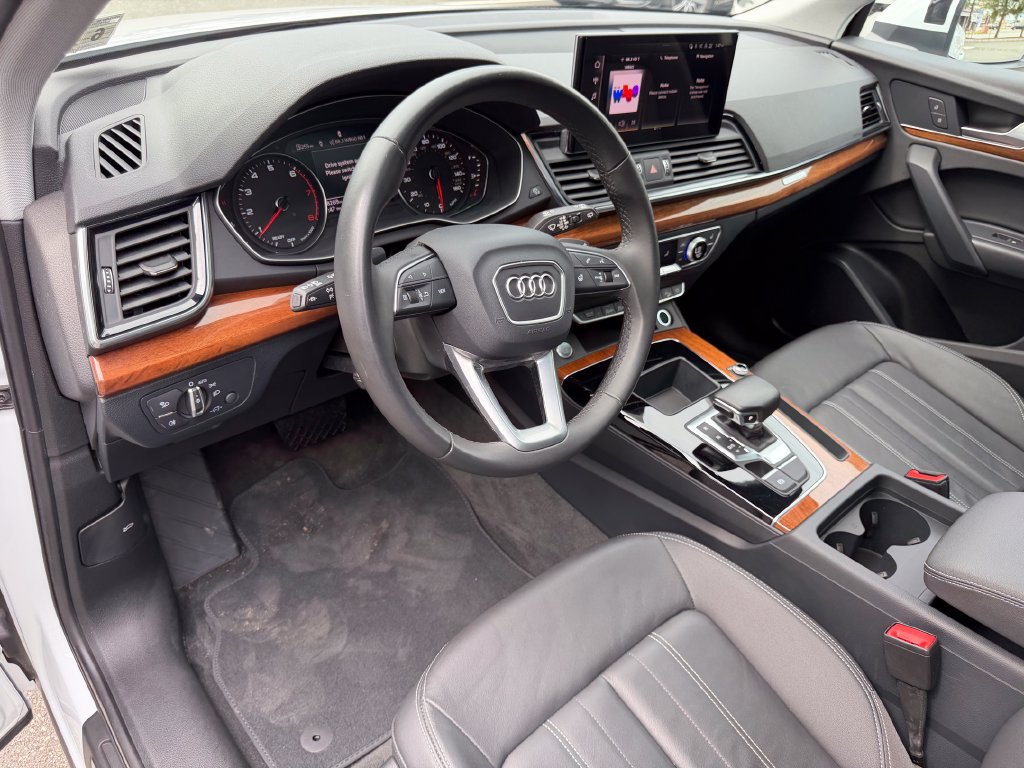 Used 2023 Audi Q5 2.0T Premium AWD/4WD image 15