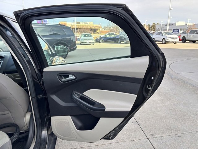 Used 2014 Ford Focus SE image 21