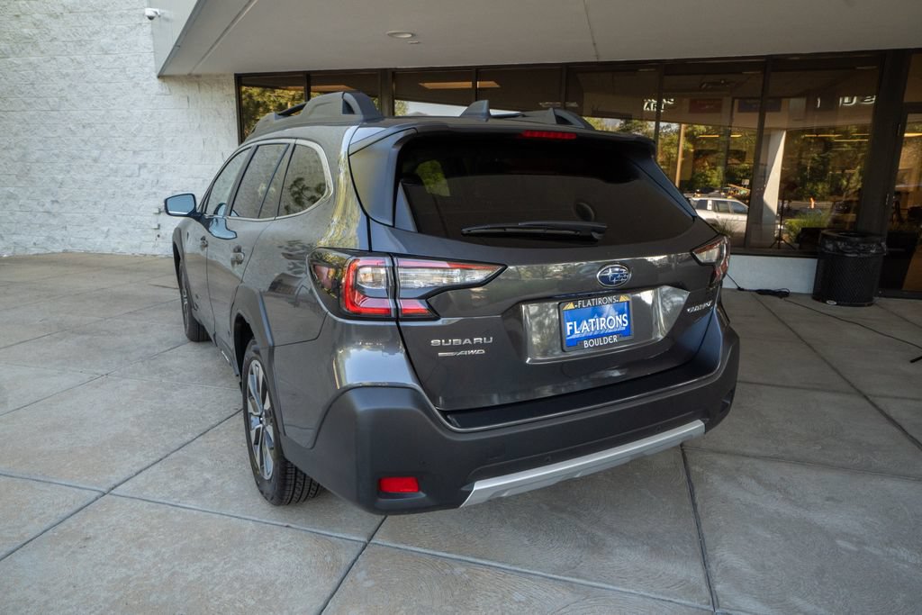 Certified 2025 Subaru Outback Limited AWD/4WD image 5