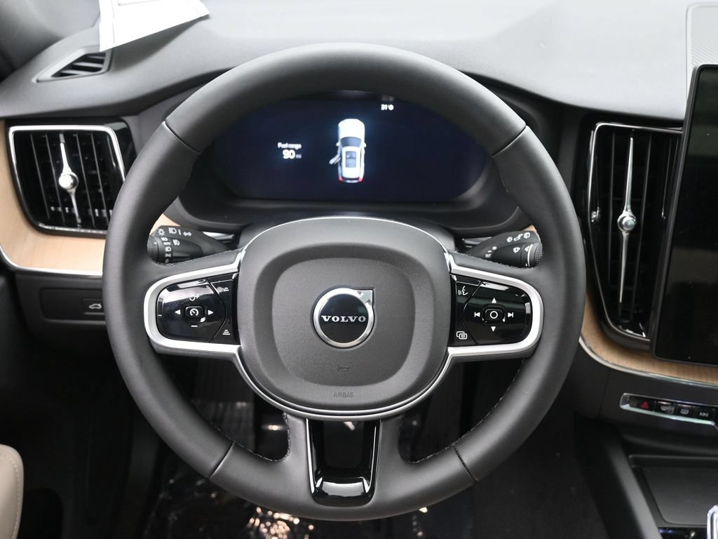 New 2026 Volvo XC60 B5 Plus w/ Protection Package Premier AWD/4WD image 17