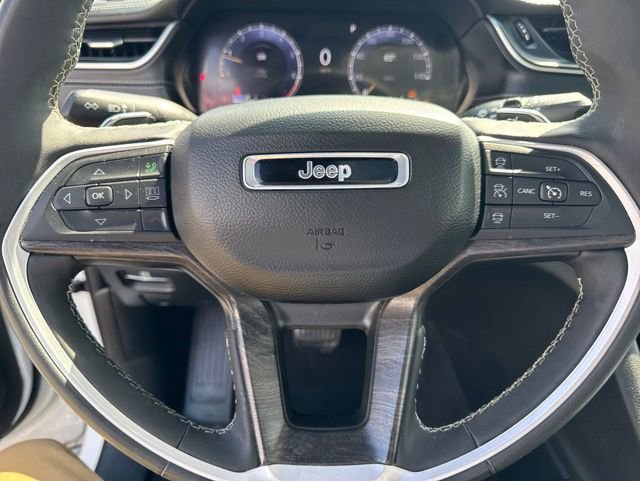 Used 2024 Jeep Grand Cherokee L Limited w/ Luxury Tech Group II AWD/4WD image 35