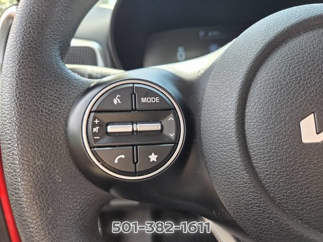 Used 2023 Kia Soul LX w/ LX Technology Package FWD image 22