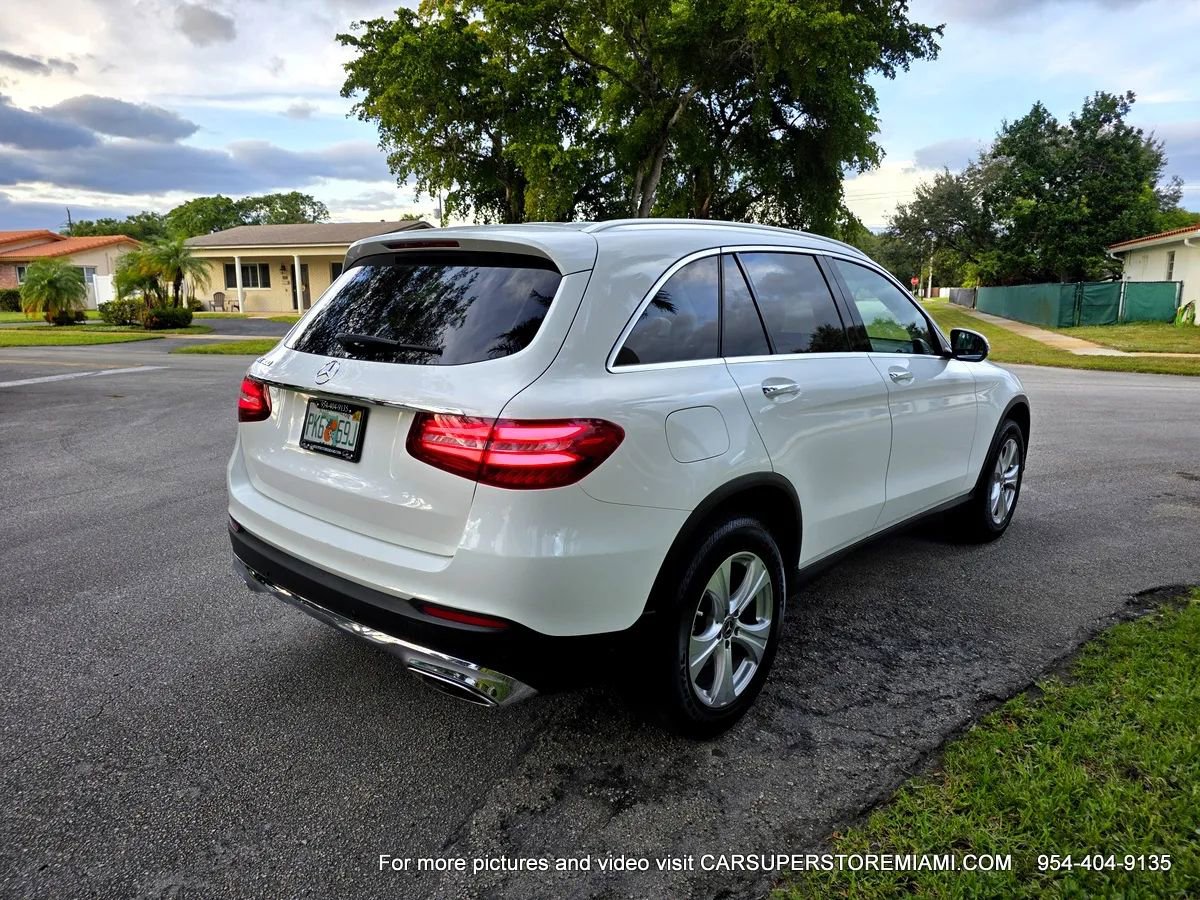 Used 2018 Mercedes-Benz GLC 300 w/ Premium Package image 70