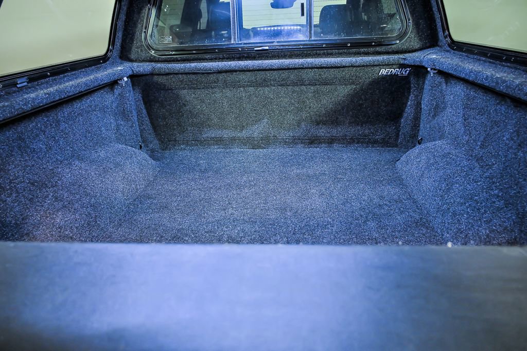 Used 2022 RAM 1500 Laramie w/ Sport Appearance Package image 9