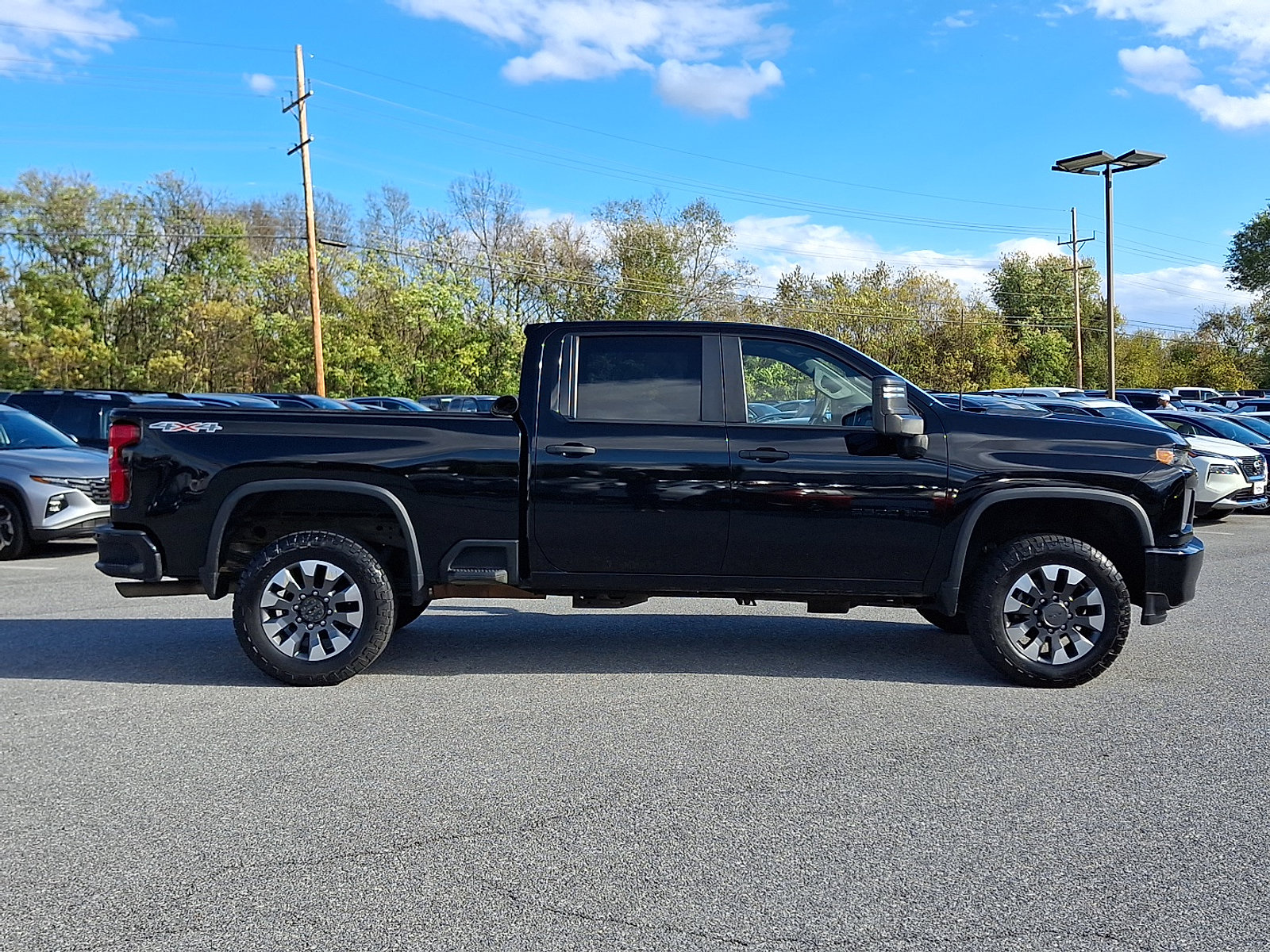 Used 2021 Chevrolet Silverado 2500 Custom w/ Custom Convenience Package image 7