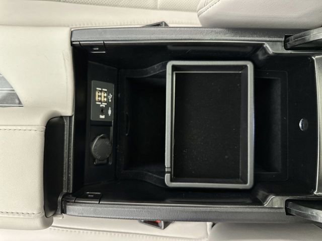 Used 2022 Lexus RX 450h AWD w/ Luxury Package image 21