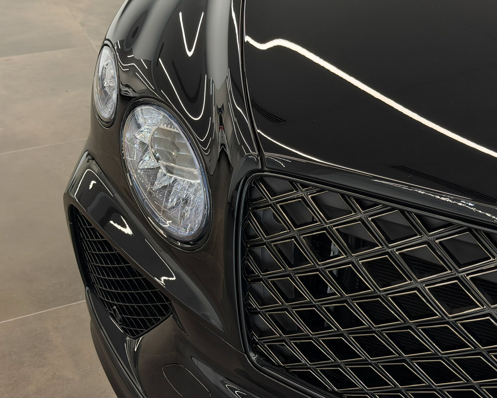 New 2027 Bentley Bentayga AWD/4WD image 70