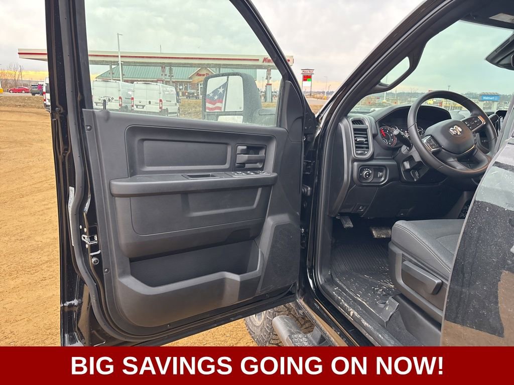 New 2026 RAM 2500 Warlock AWD/4WD image 12