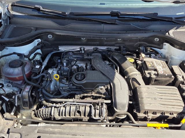 Used 2022 Volkswagen Taos S image 21