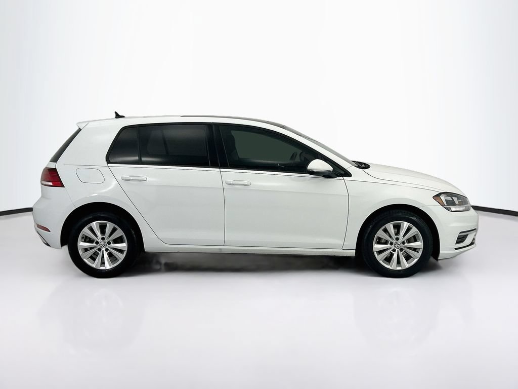 Used 2020 Volkswagen Golf 4-Door FWD image 4