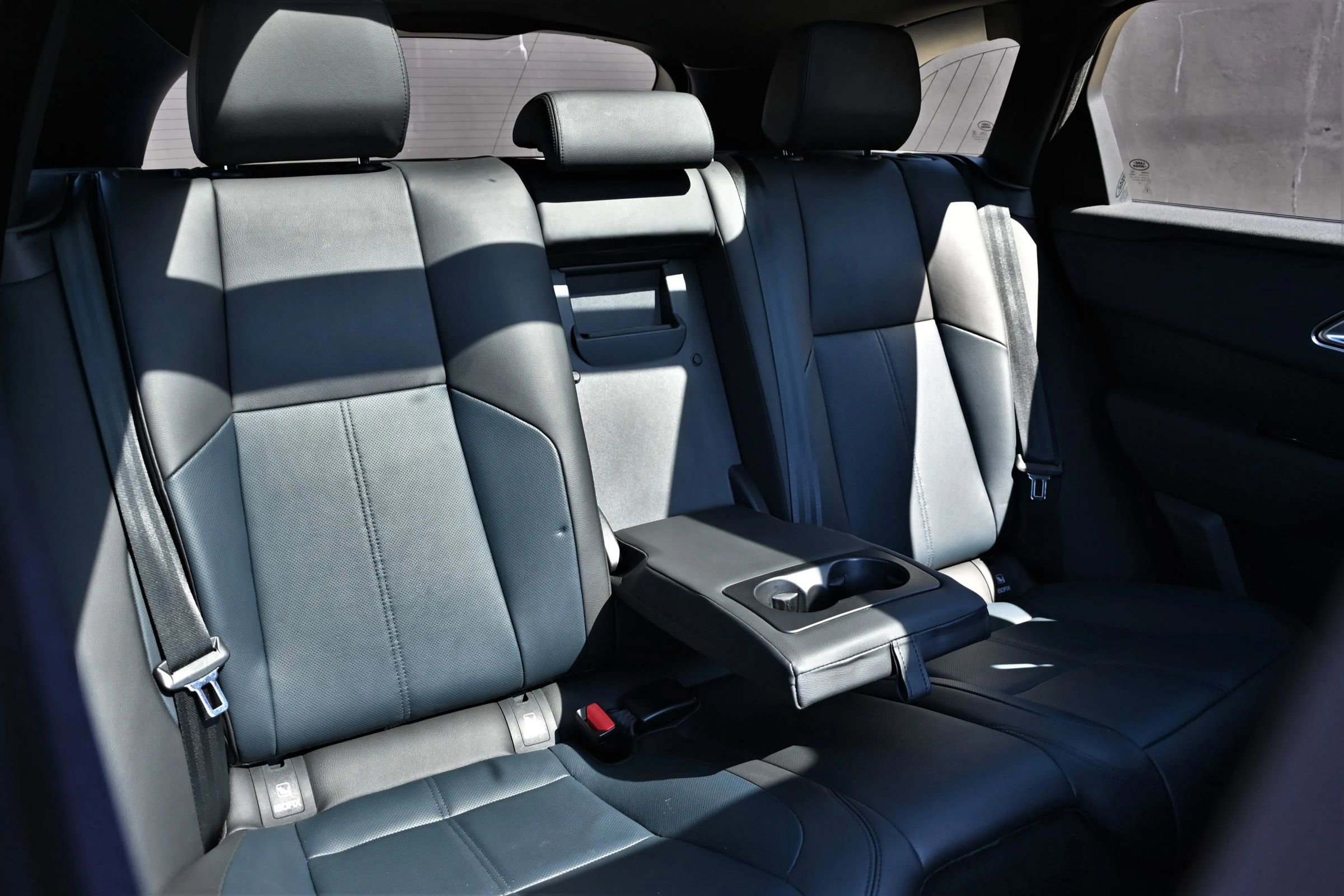 Used 2024 Land Rover Range Rover Velar Dynamic SE image 34