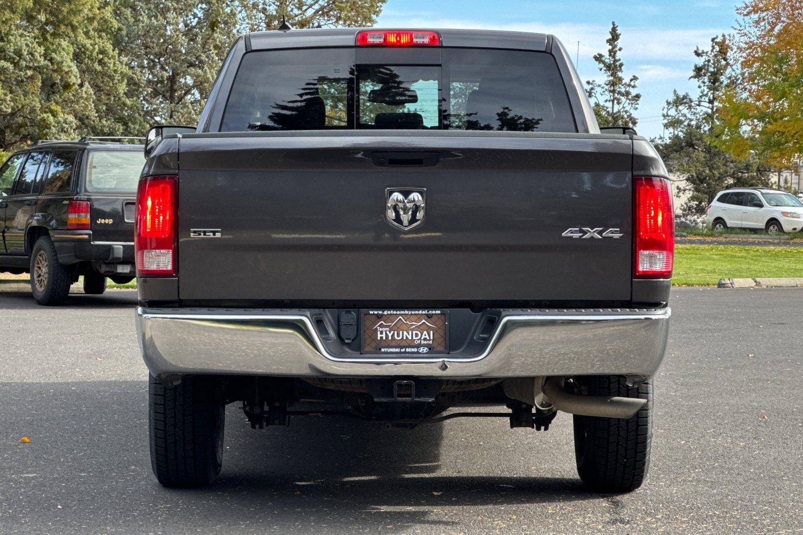 Used 2023 RAM 1500 Classic SLT w/ Trailer & Traction Group image 5