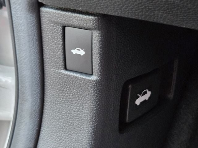 Used 2025 Honda Accord EX-L image 34