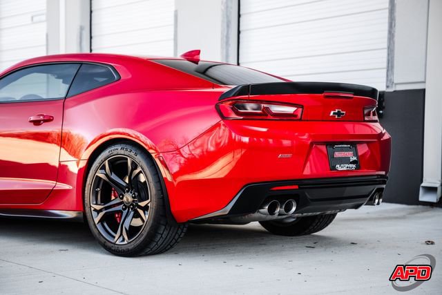 Used 2017 Chevrolet Camaro SS RWD image 52