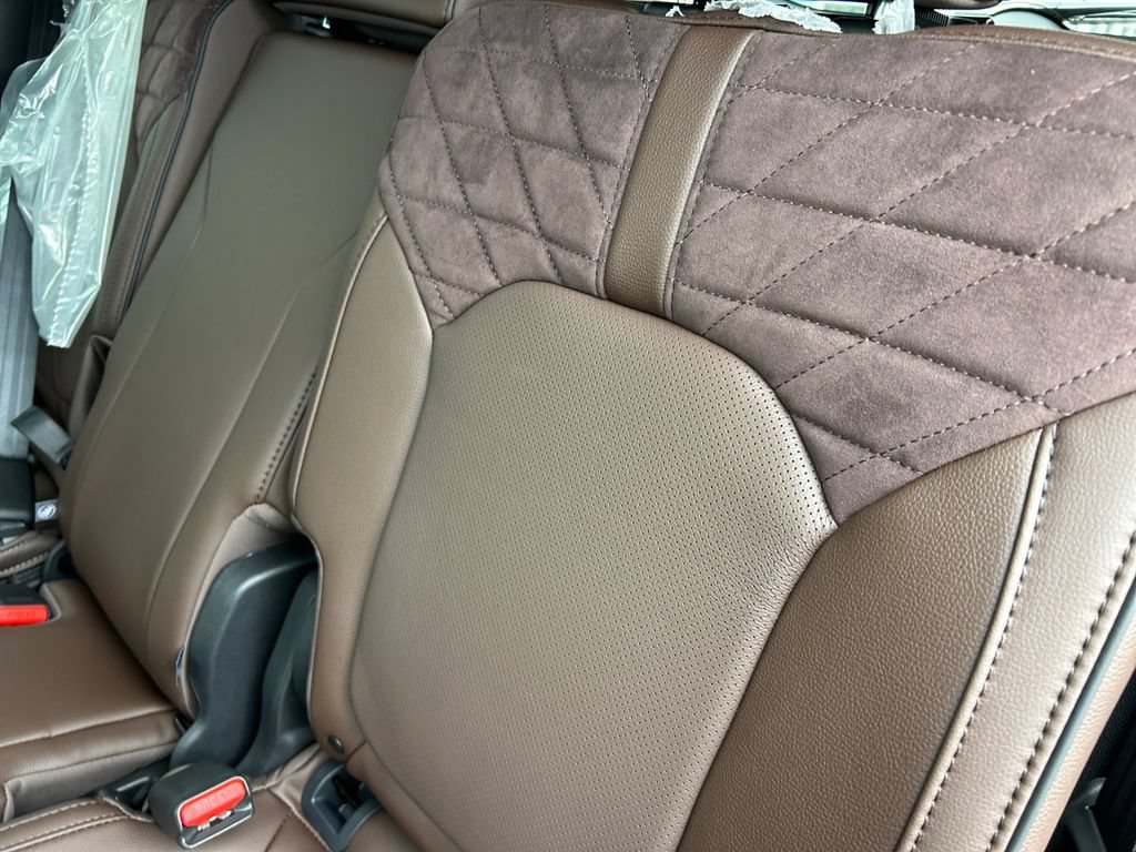 New 2026 Honda Pilot Elite image 17