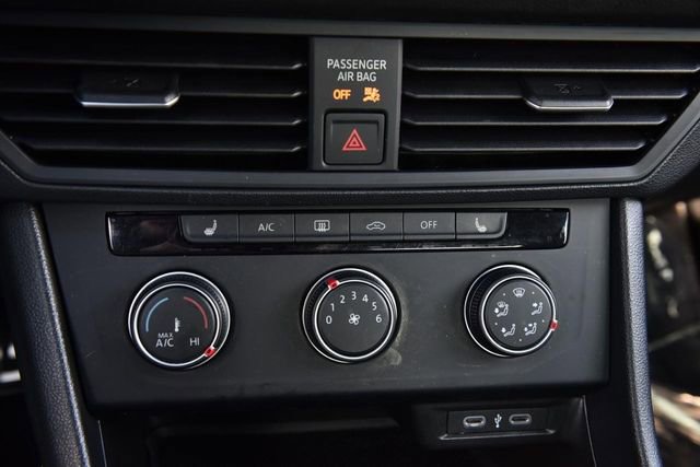 Certified 2024 Volkswagen Jetta Sport image 15