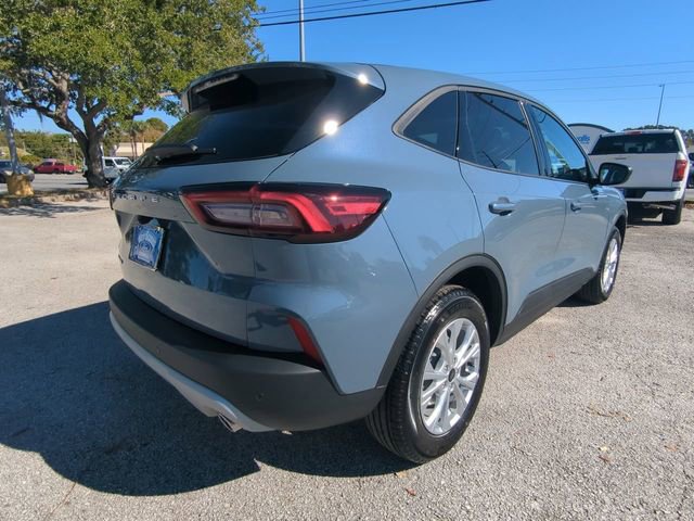 New 2026 Ford Escape Active w/ Tech Pack #1 FWD image 5