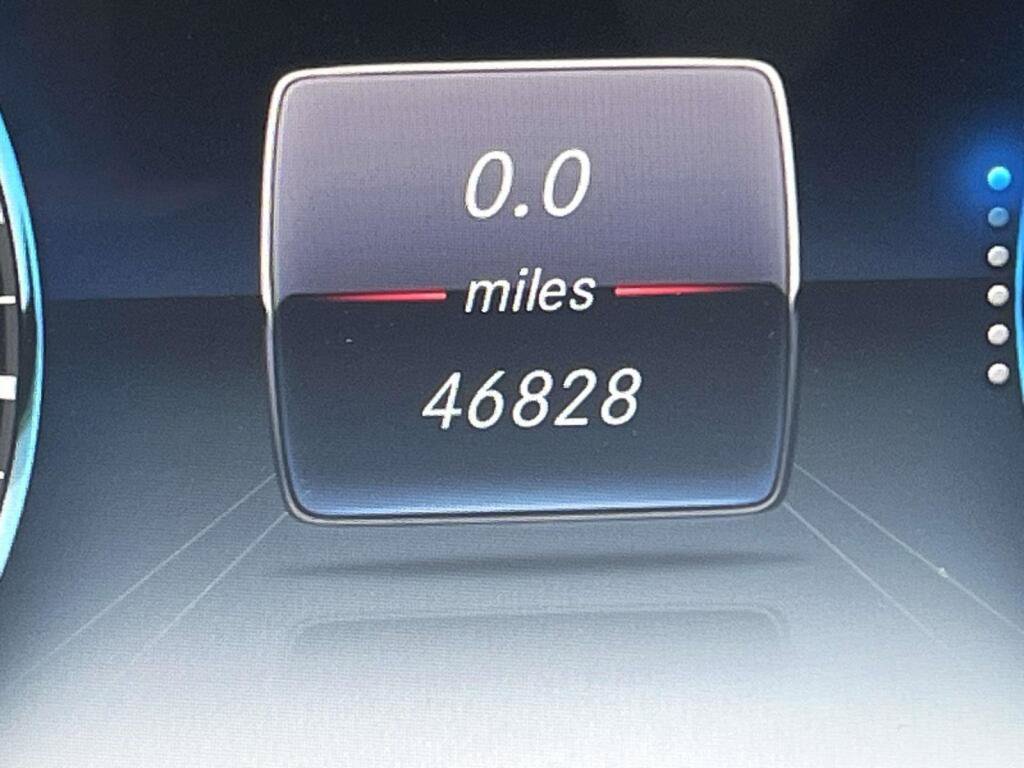 Used 2023 Mercedes-Benz G 550 image 36
