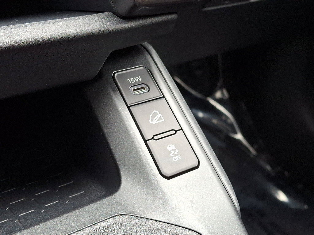 Certified 2026 Toyota RAV4 SE AWD/4WD image 27