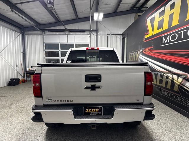 Used 2018 Chevrolet Silverado 1500 LT w/ All Star Edition AWD/4WD image 11