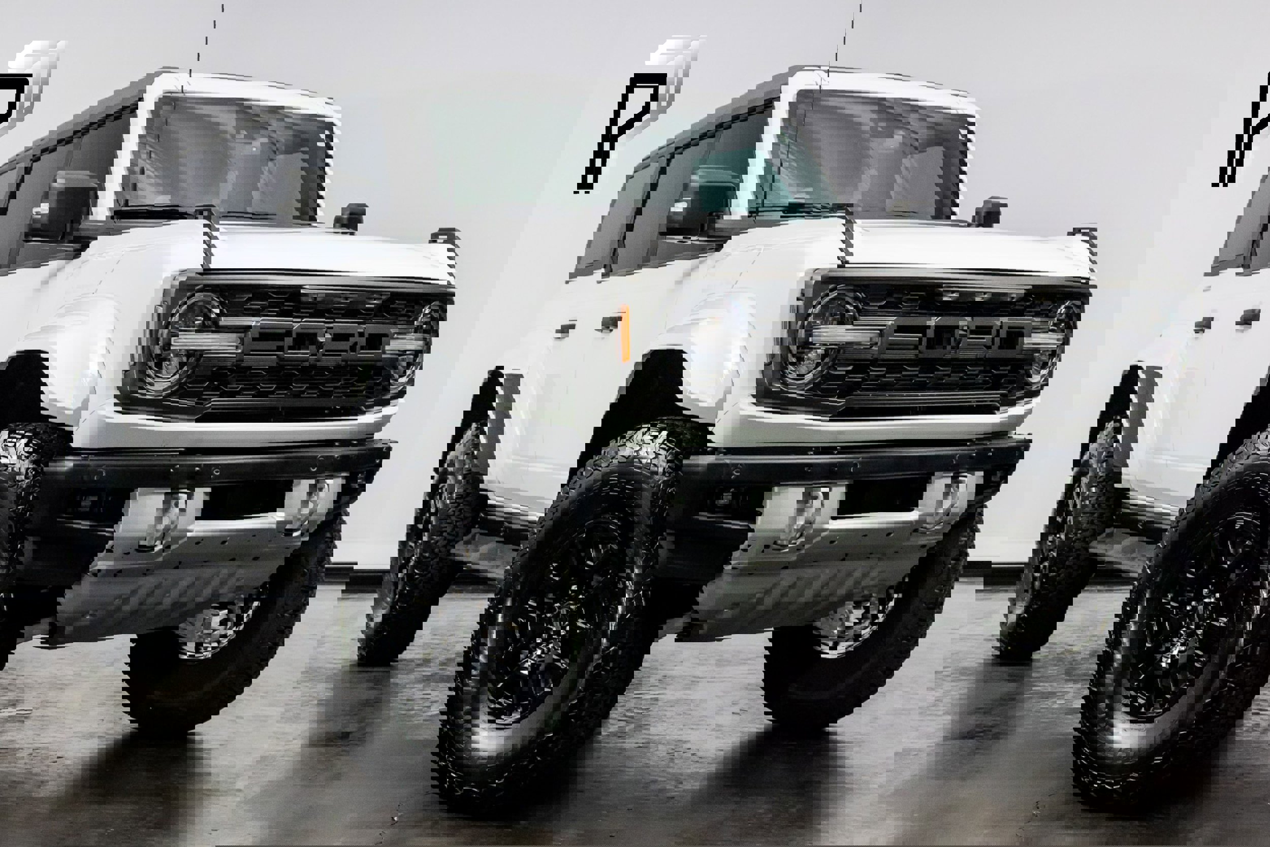 Used 2024 Ford Bronco Raptor w/ Interior Carbon Fiber Pack 6