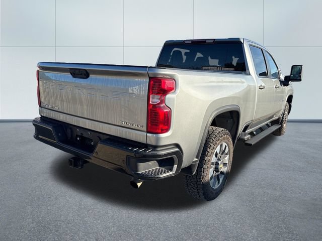 Used 2024 Chevrolet Silverado 2500 Custom w/ Custom Value Package AWD/4WD image 4