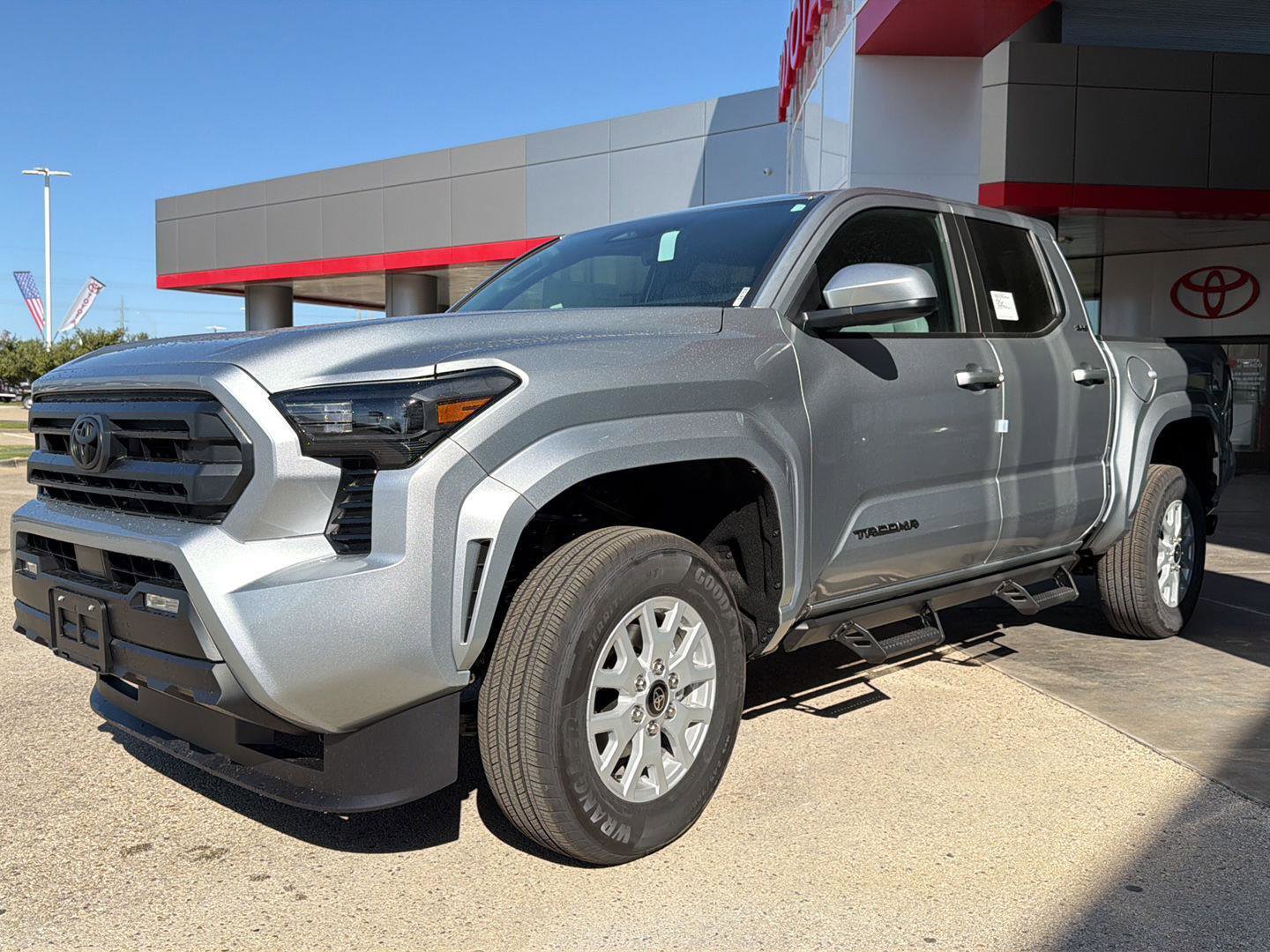 New 2026 Toyota Tacoma SR5 image 3
