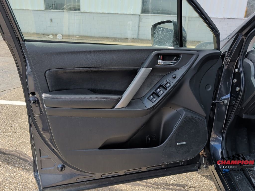 Used 2014 Subaru Forester 2.0XT Touring image 7