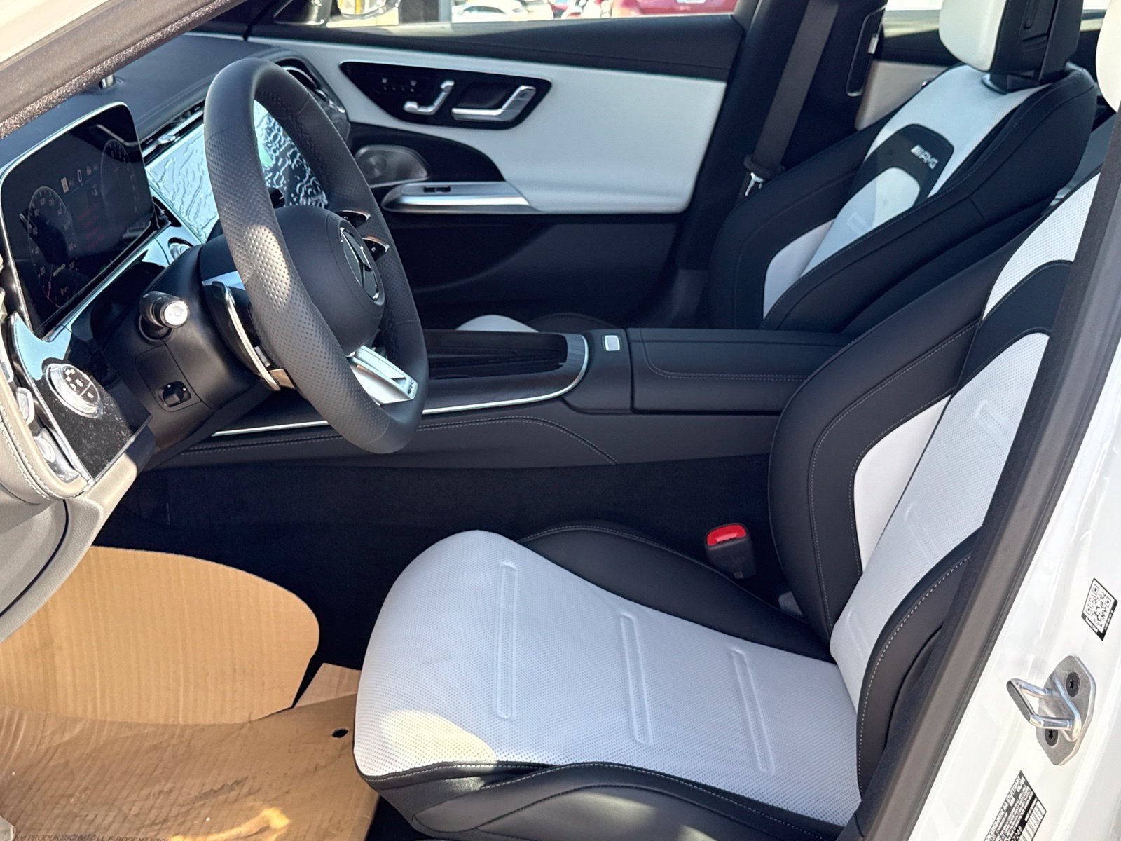 New 2026 Mercedes-Benz E 53 AMG e 4MATIC Wagon image 19