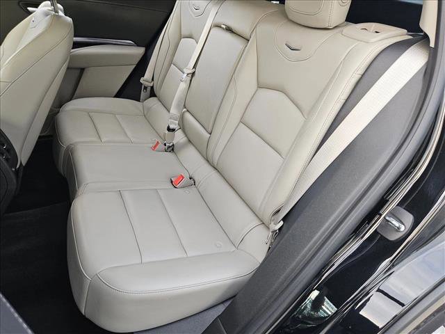 Used 2022 Cadillac XT4 Luxury image 17