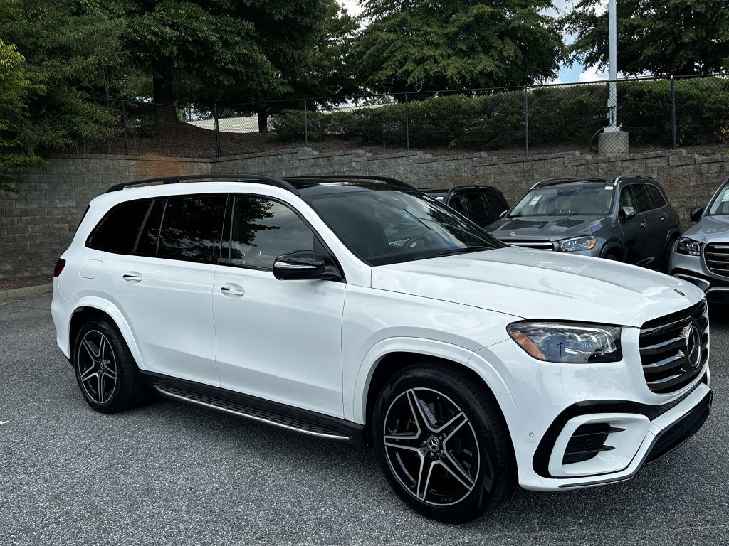 Certified 2024 Mercedes-Benz GLS 450 4MATIC image 2