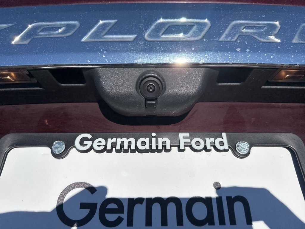 Used 2022 Ford Explorer Limited w/ Equipment Group 301A image 13