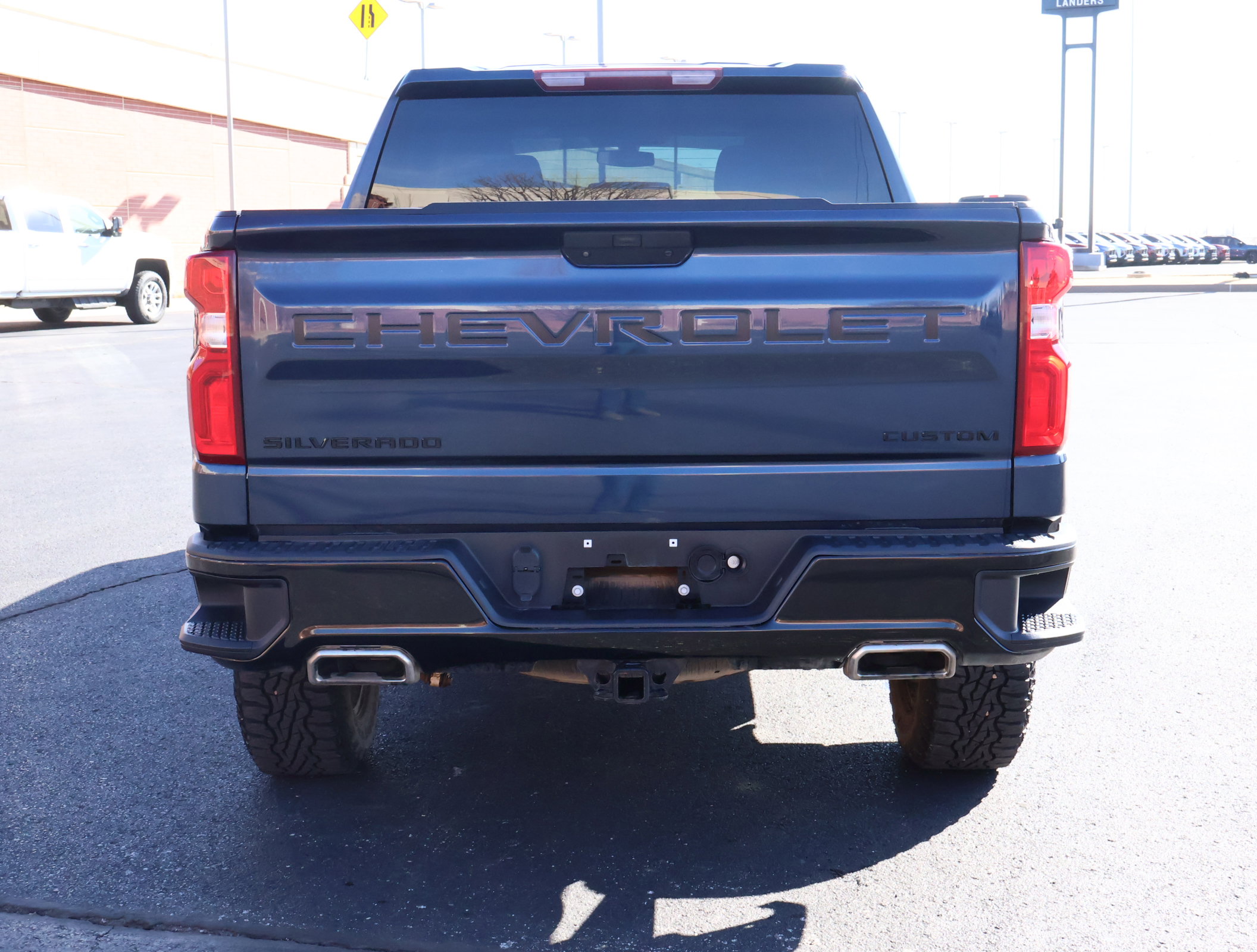 Used 2021 Chevrolet Silverado 1500 Custom Trail Boss w/ LPO, Dark Essentials Package image 24