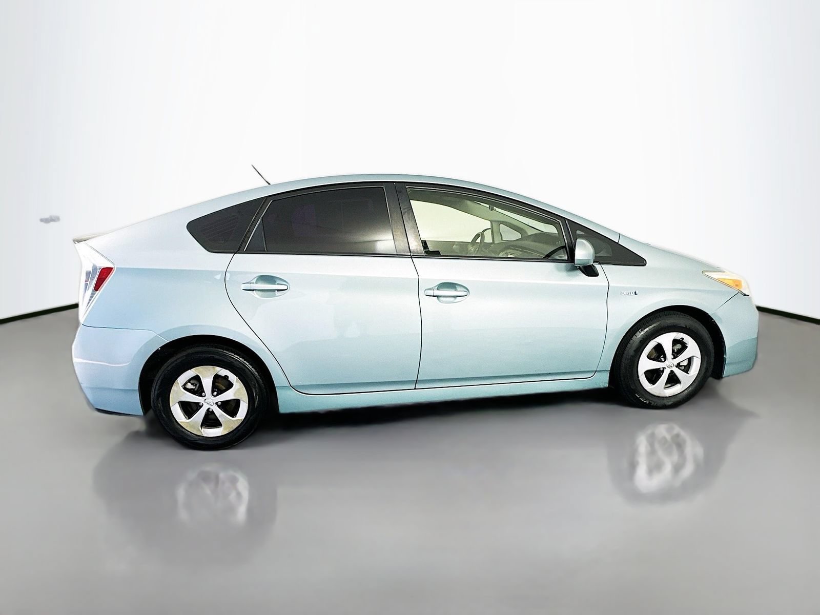 Used 2014 Toyota Prius Two FWD image 8