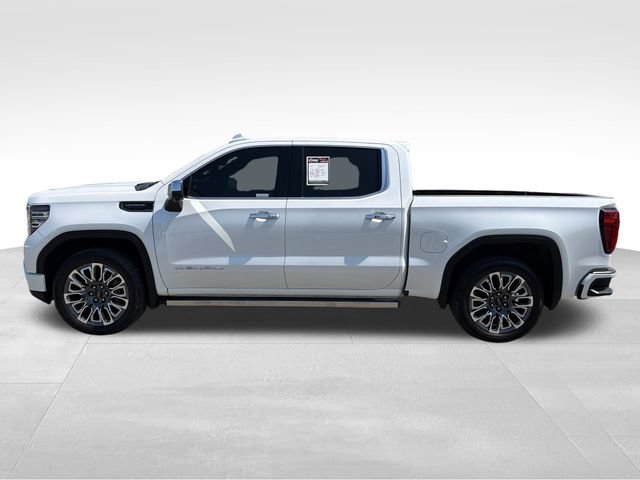 Used 2023 GMC Sierra 1500 Denali Ultimate AWD/4WD image 4