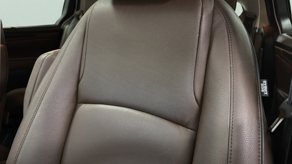 Used 2025 Honda Odyssey Touring image 19