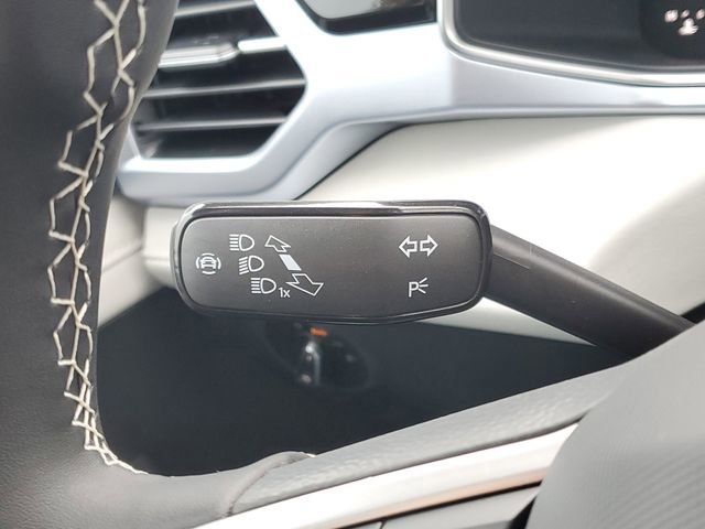 New 2026 Volkswagen Taos SE AWD/4WD image 17