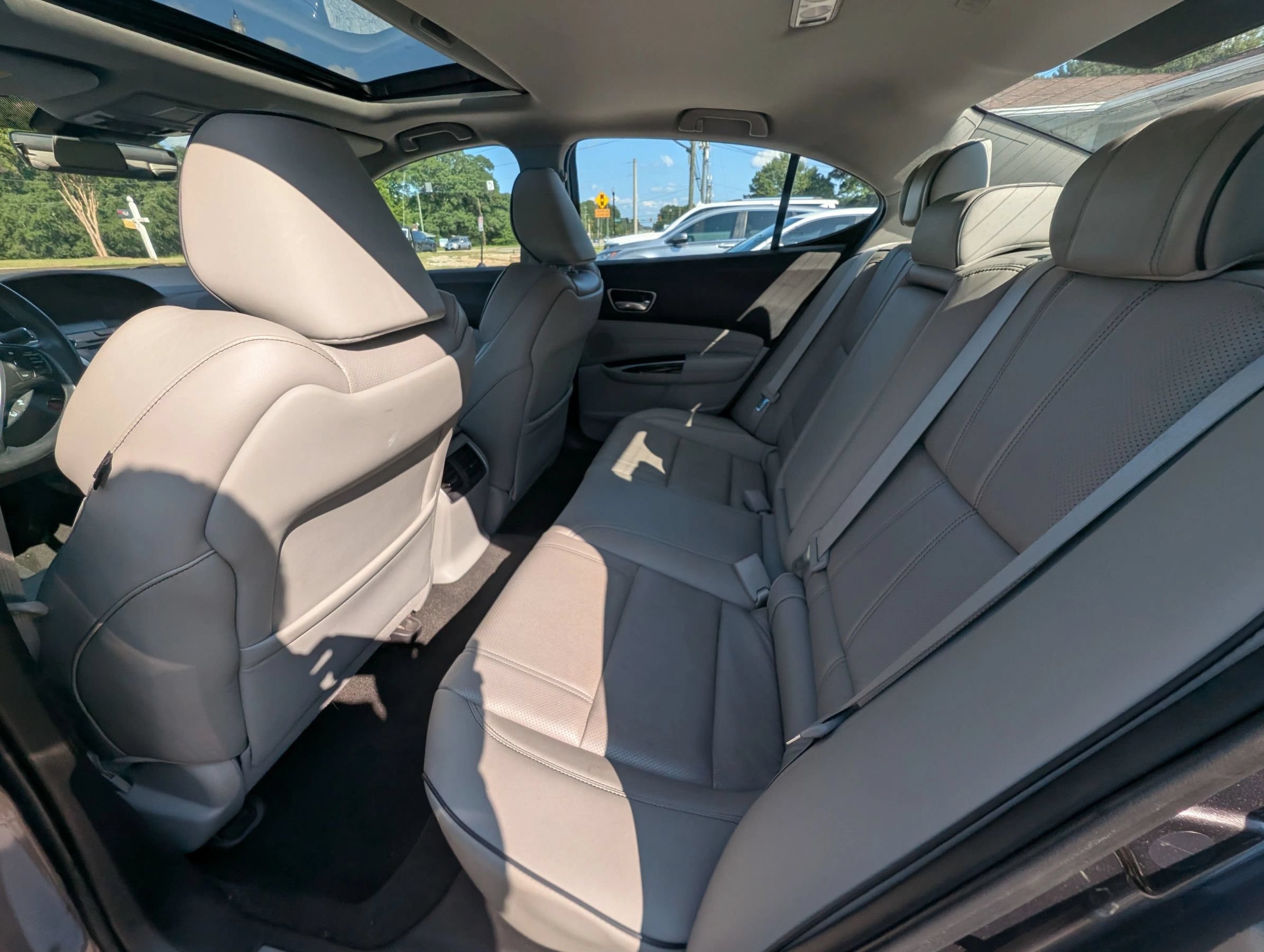 Used 2019 Acura TLX w/ Technology Package FWD image 35