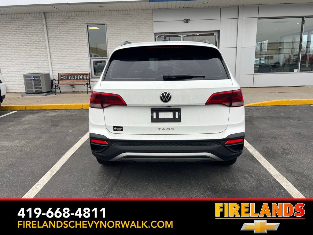 Used 2024 Volkswagen Taos S image 7