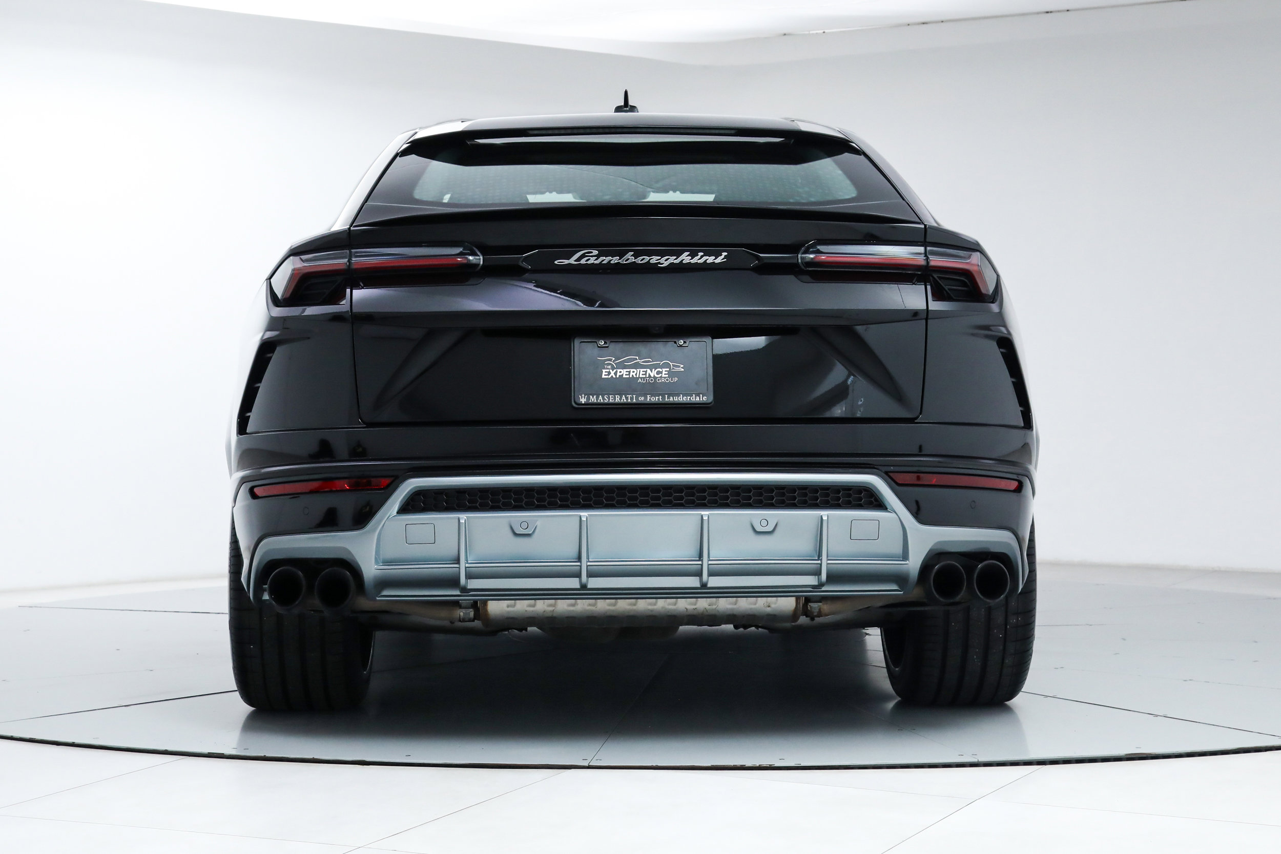 Used 2022 Lamborghini Urus image 4