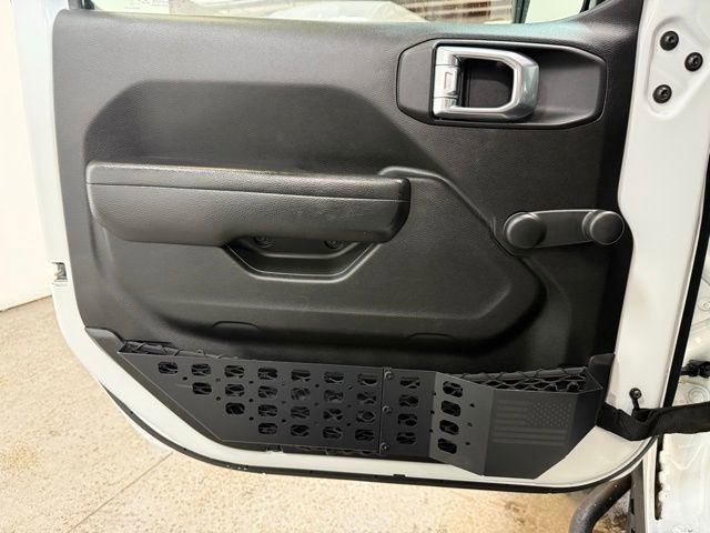 Used 2022 Jeep Gladiator Sport image 21