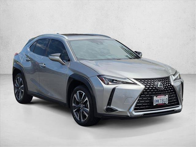 Used 2019 Lexus UX 200 w/ Accessory Package FWD image 4
