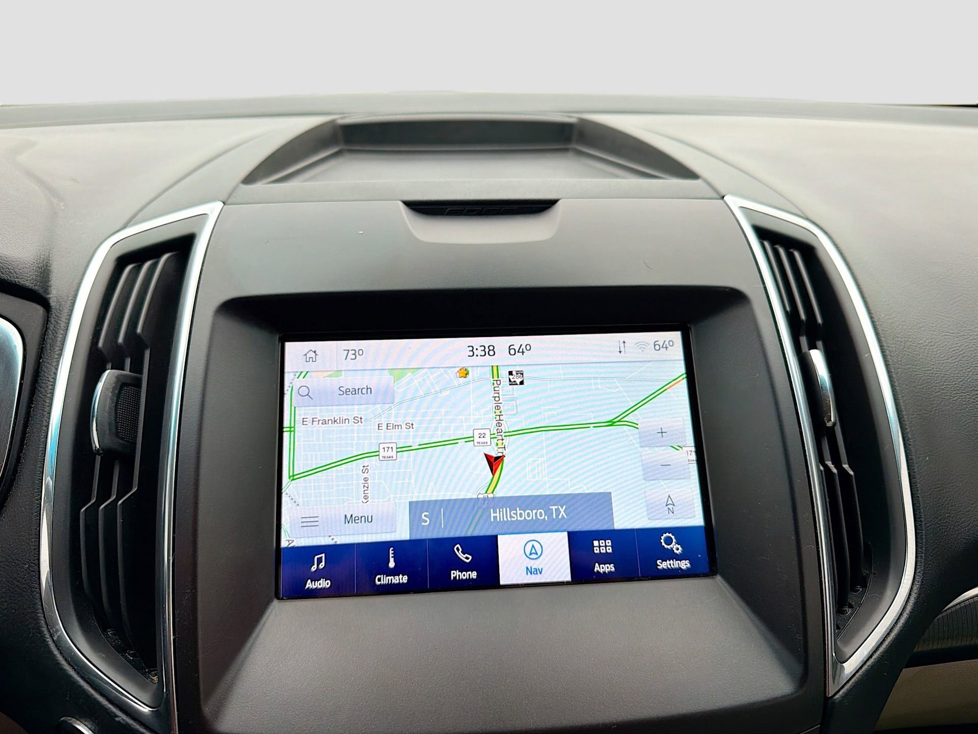 Used 2020 Ford Edge Titanium FWD image 16