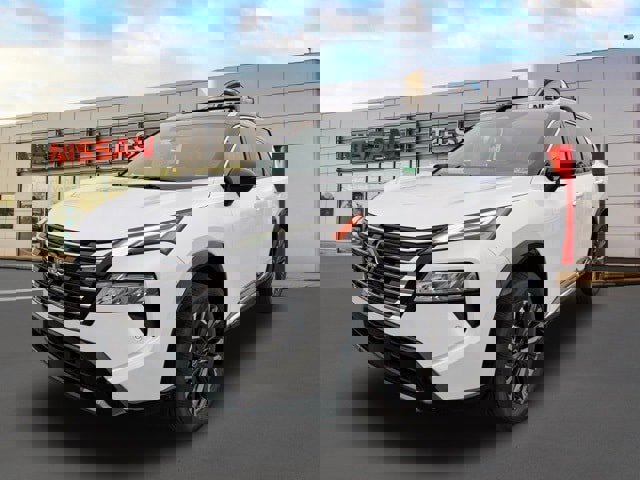 New 2026 Nissan Rogue Platinum w/ Platinum Premium Package image 2