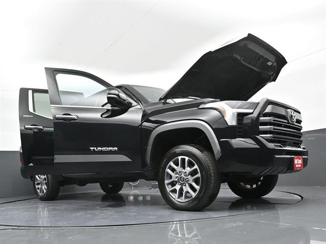Used 2024 Toyota Tundra Limited w/ Power Package AWD/4WD image 44