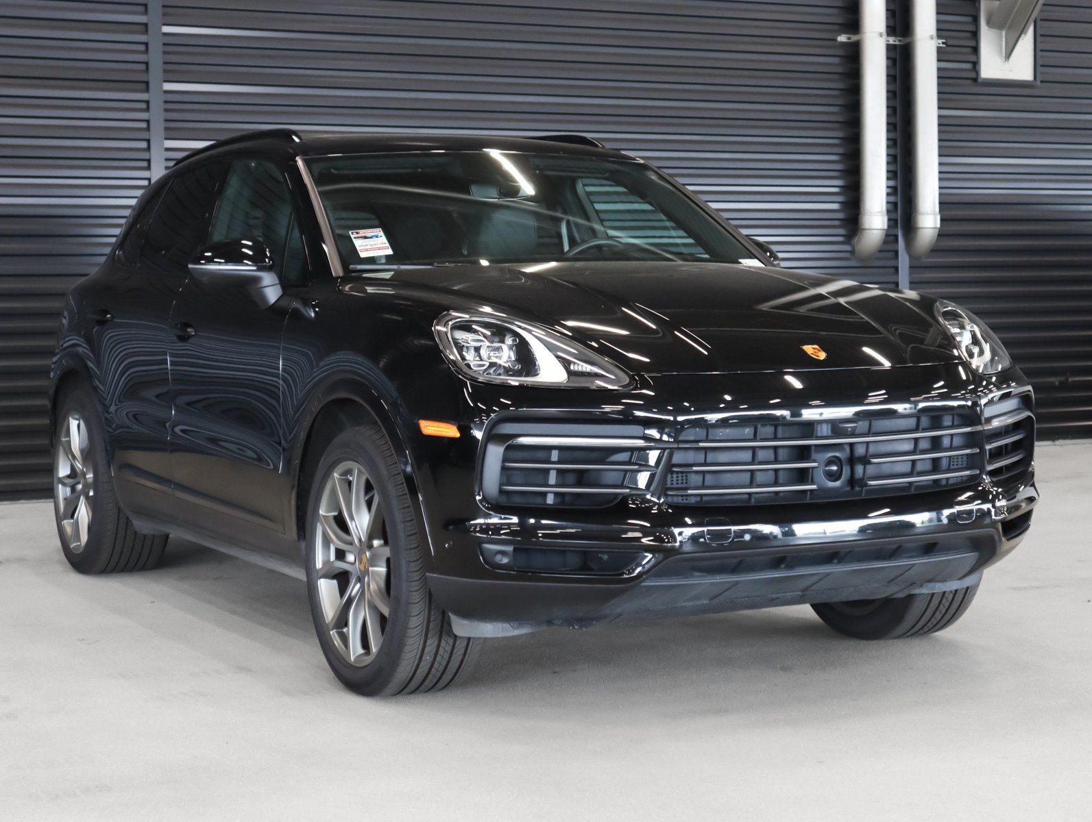 Certified 2023 Porsche Cayenne Platinum Edition AWD/4WD image 7