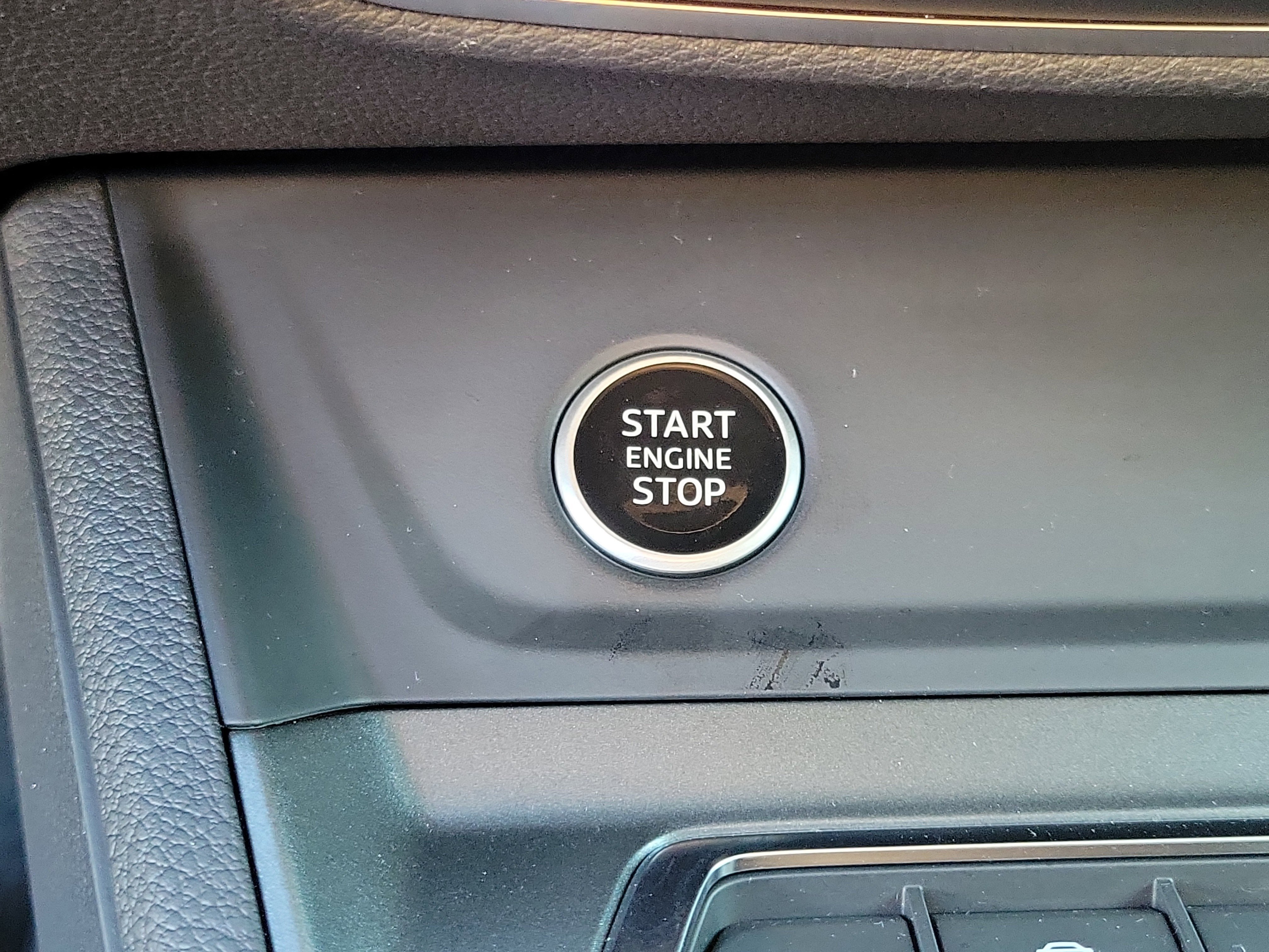 Used 2021 Audi Q3 2.0T Premium Plus w/ Premium Plus Package image 29