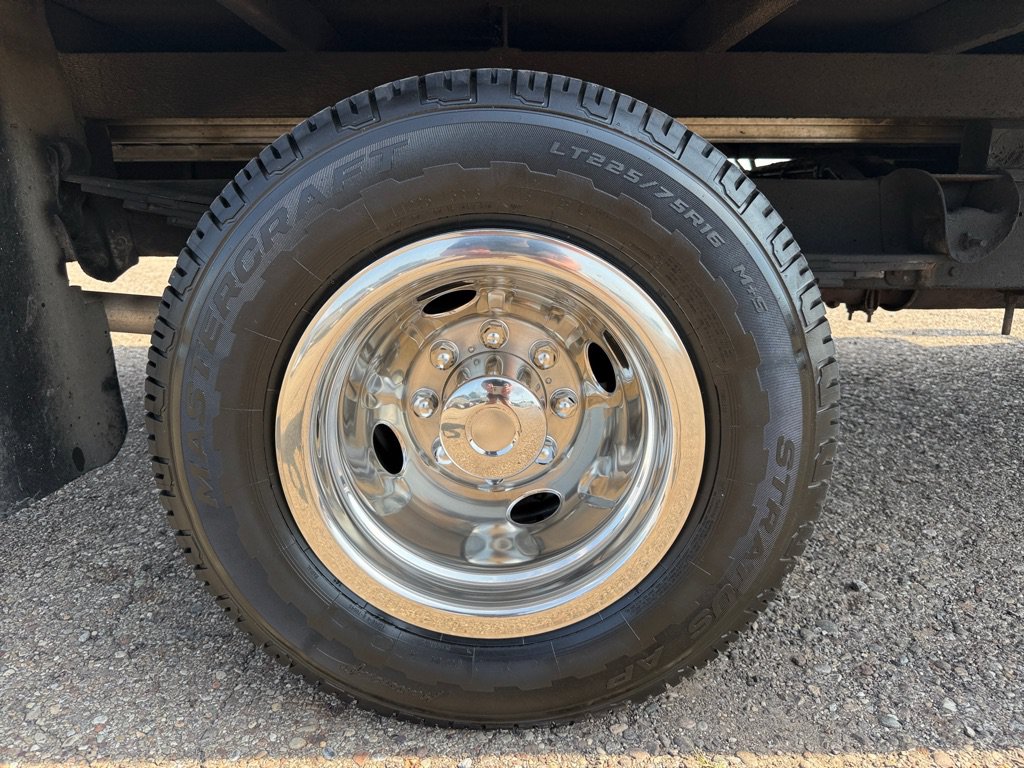 Used 2007 GMC Savana 3500 RWD image 21