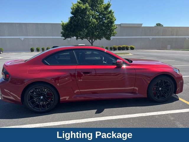 Used 2025 BMW M2 w/ Lighting Package image 5